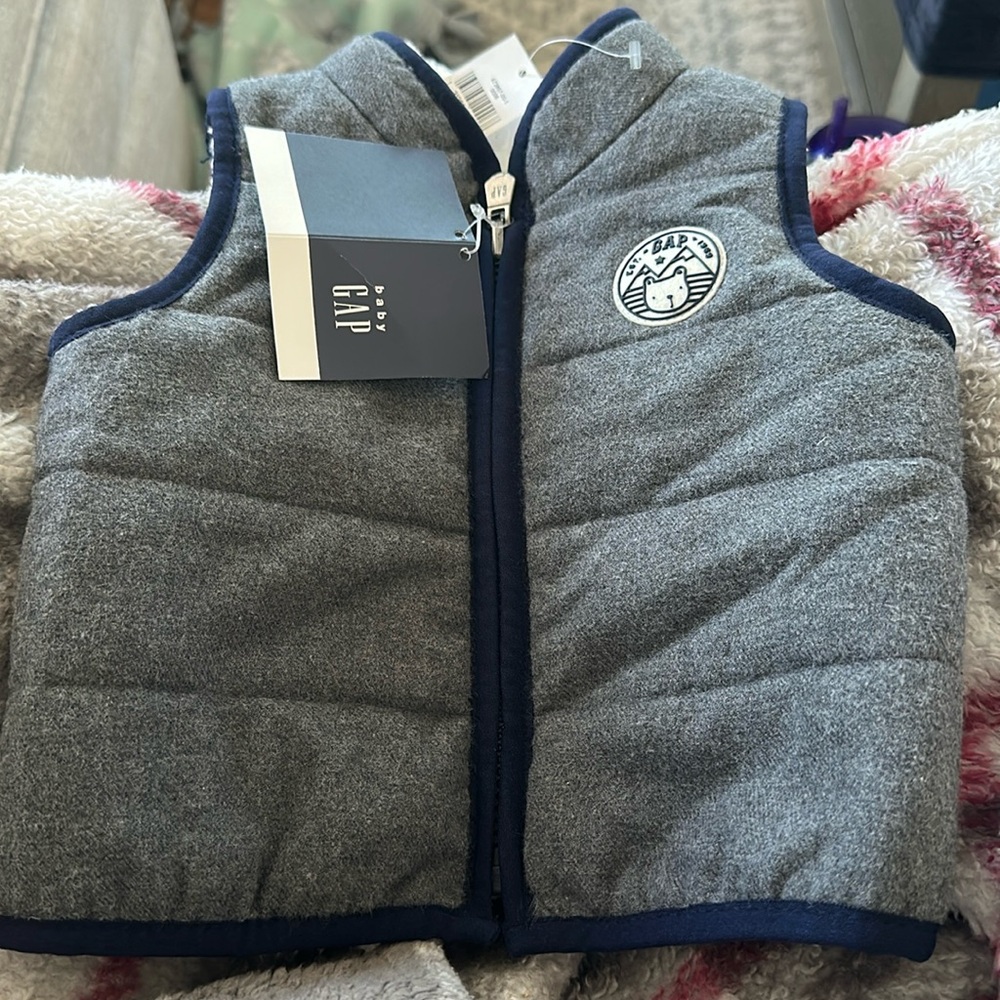 NWT baby Gap vest